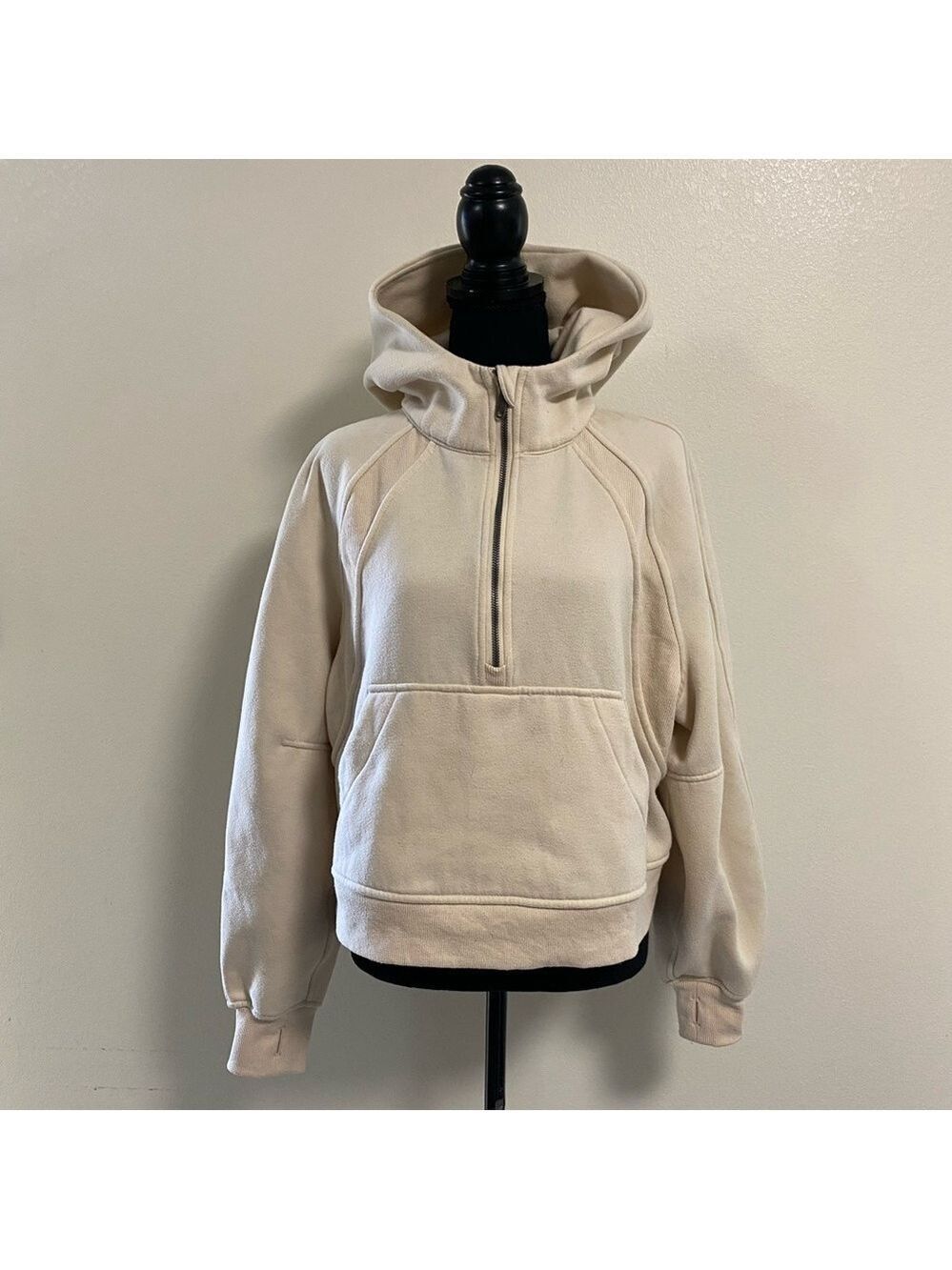 Lululemon Hoodie Women’s Size Small Beige Scuba oversized half zip Hoodie